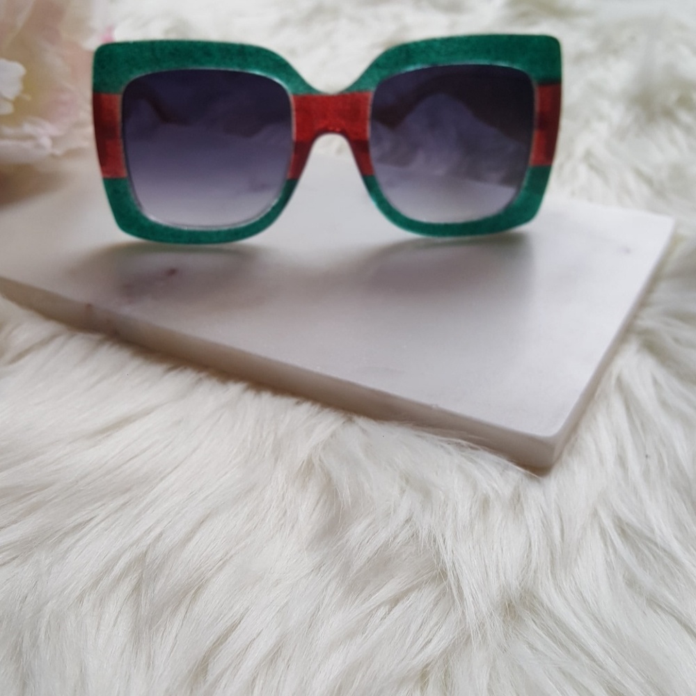 Last one!!! Oversized sunglasses - Picture 4 of 8